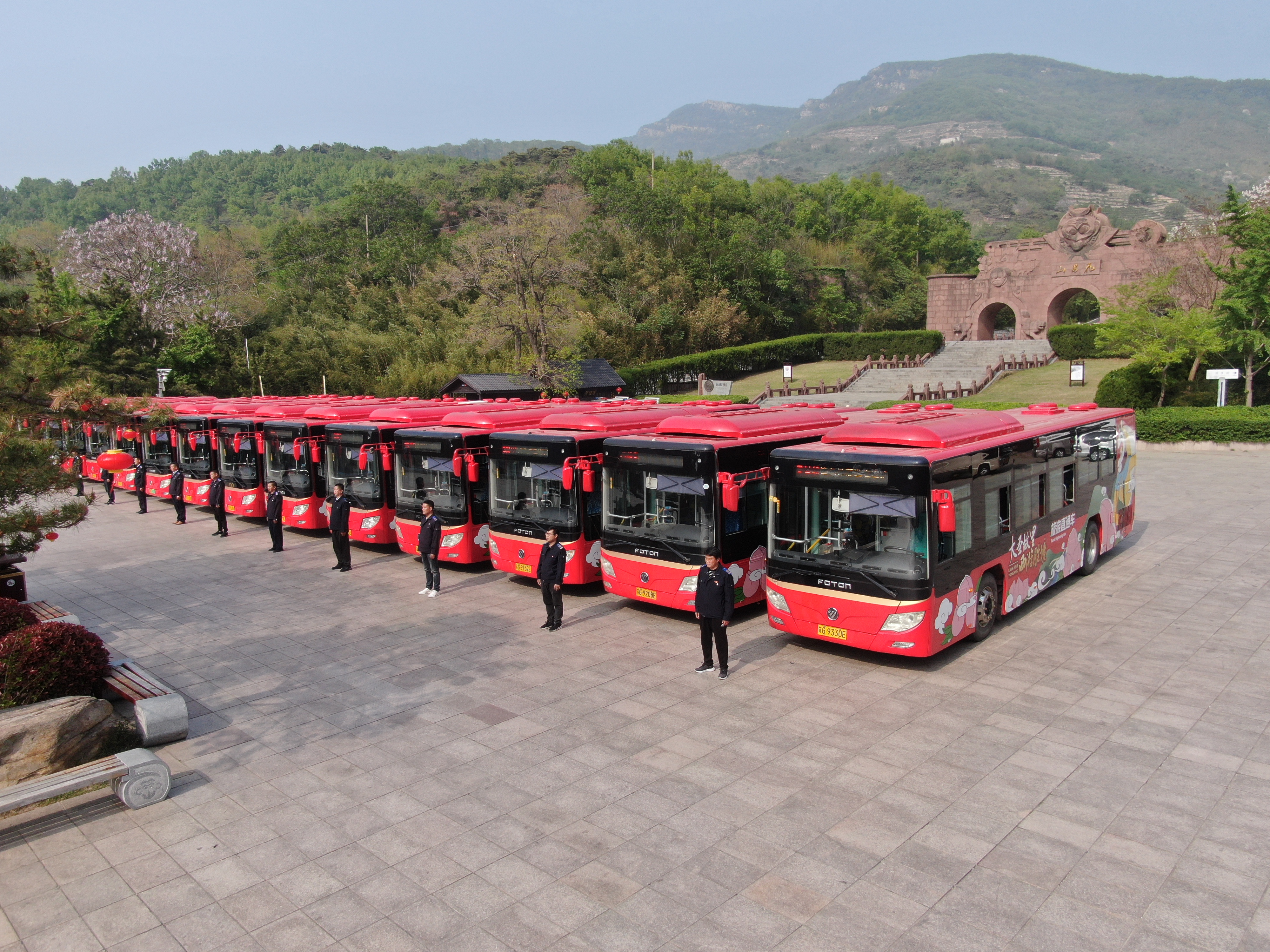 關(guān)于市區(qū)4條旅游直通車結(jié)束季節(jié)性運(yùn)營(yíng)的通知