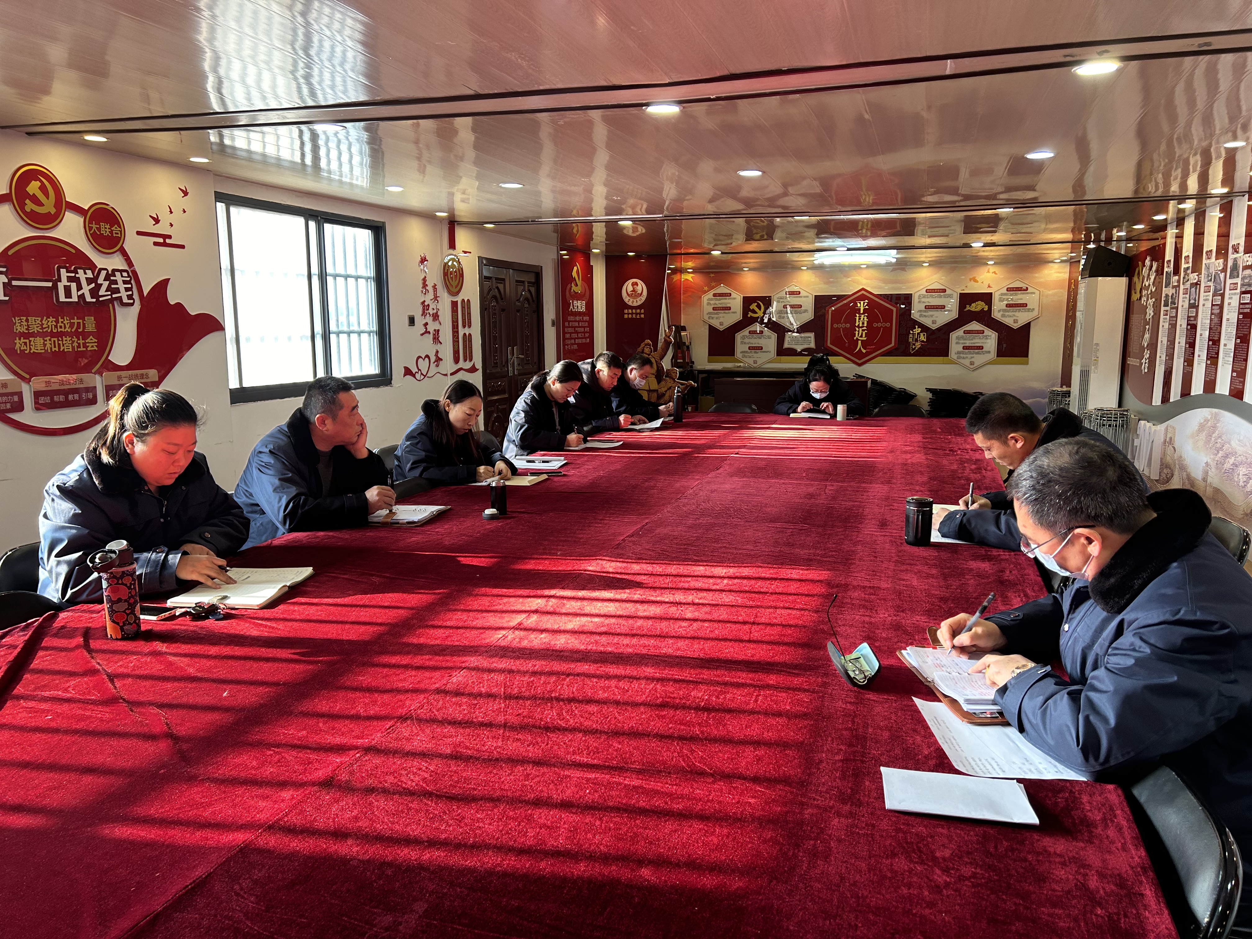 公交集團(tuán)公交事業(yè)一部召開生產(chǎn)運(yùn)營(yíng)分析會(huì)