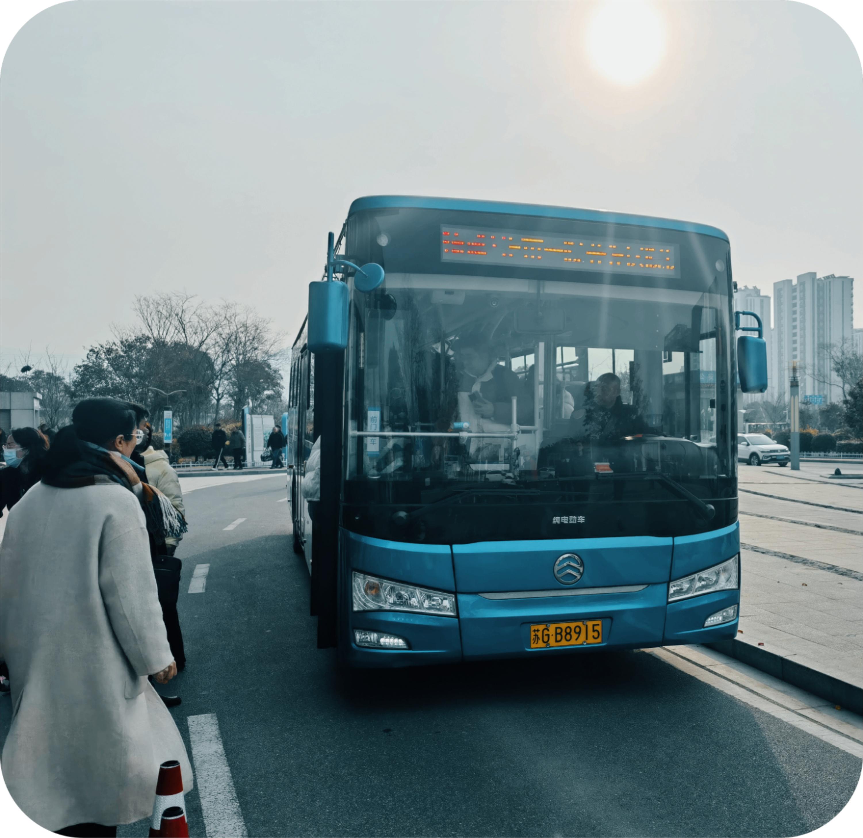 注意！連一醫(yī)“精誠(chéng)號(hào)”直通車時(shí)間調(diào)整！