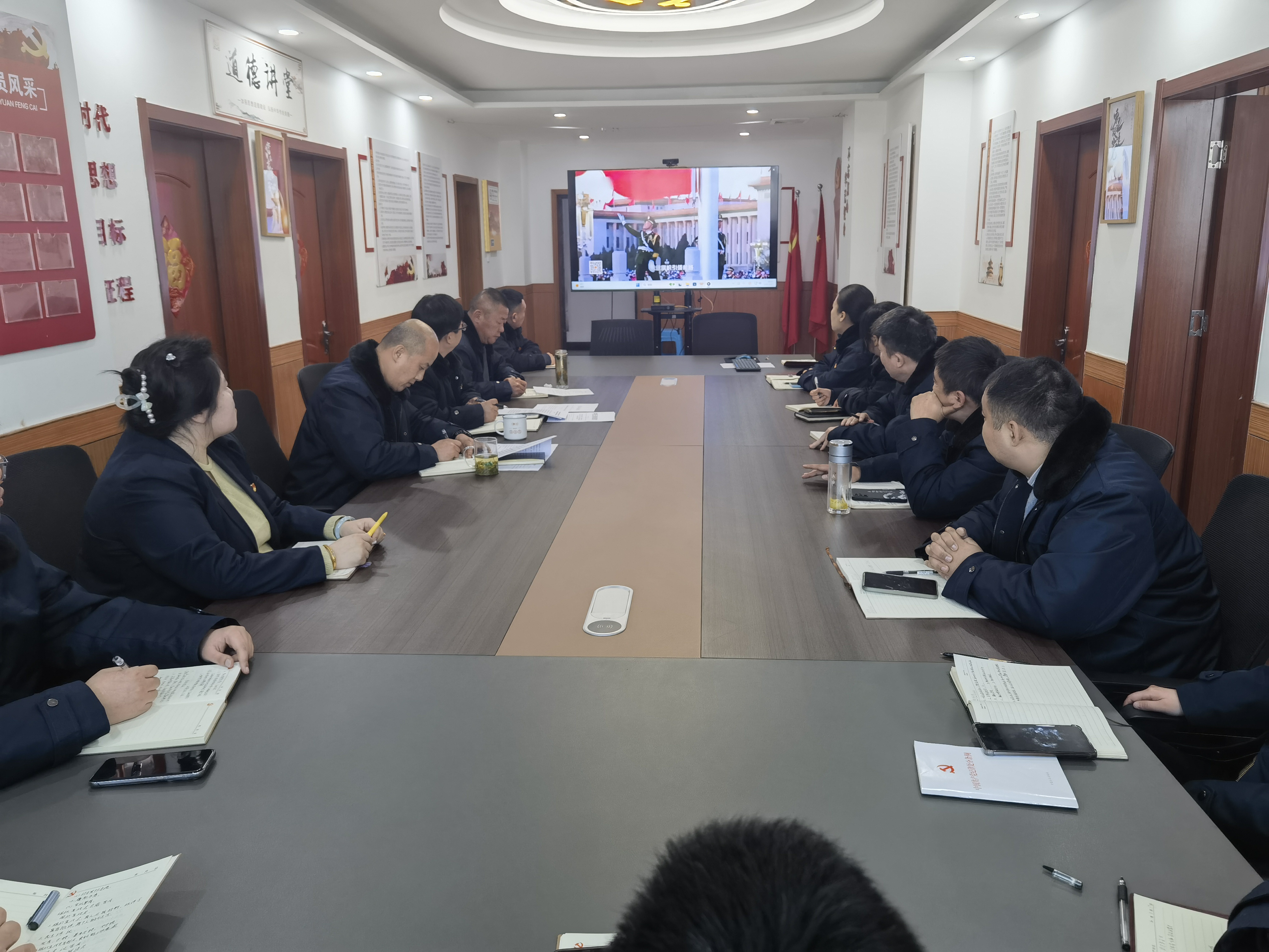 觀《向新出發(fā)》，砥礪奮進(jìn)開新局