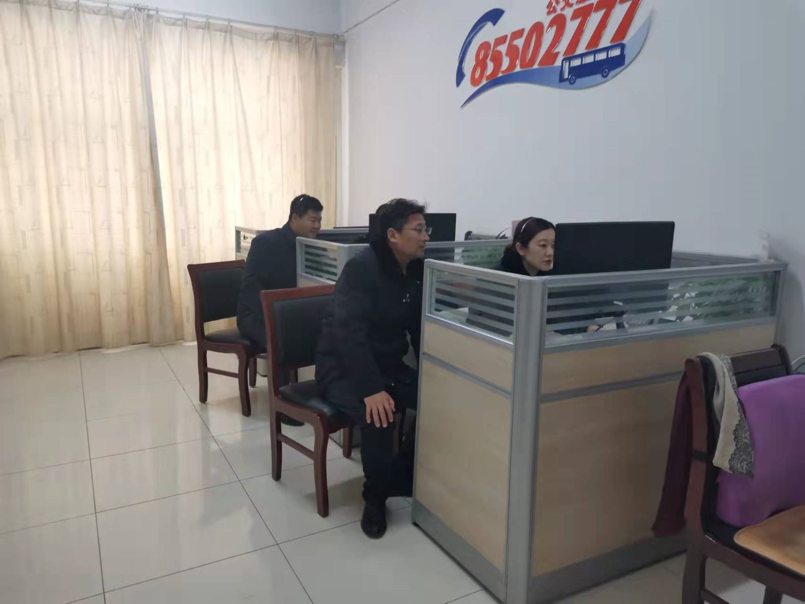 公交集團“傾聽民意、為民解難”暨“我當(dāng)一天話務(wù)員”活動圓滿結(jié)束