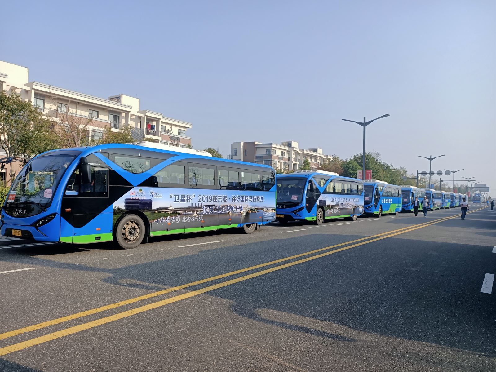 公交集團圓滿完成“衛(wèi)星杯”2019連云港·徐圩國際馬拉松運輸保障工作
