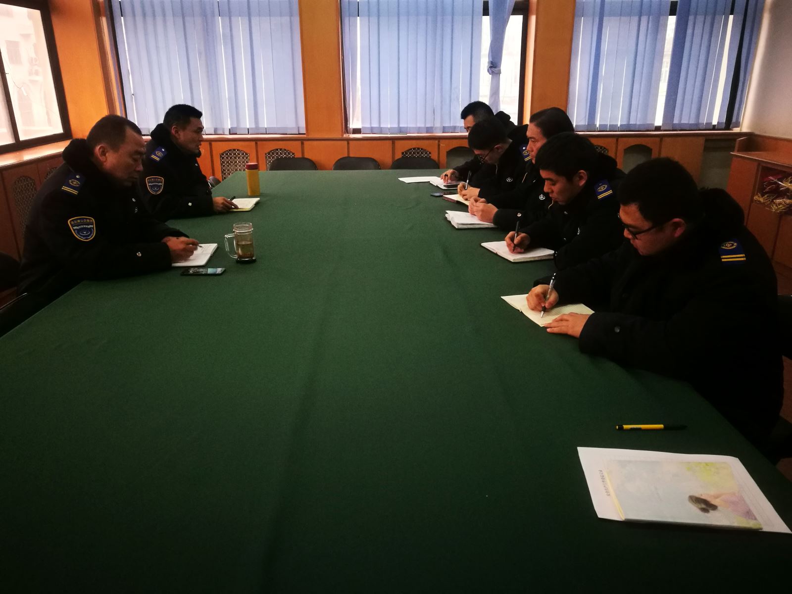 公交經(jīng)營發(fā)展事業(yè)部召開春節(jié)前工作部署會議