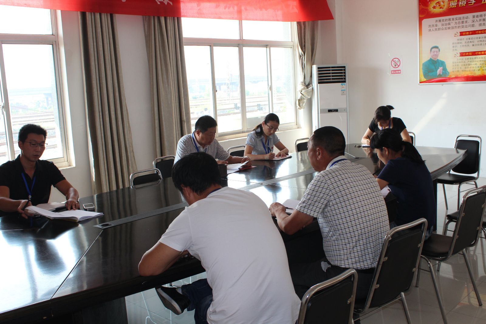 公交東部公司召開創(chuàng)衛(wèi)工作責(zé)任到人專題會(huì)議