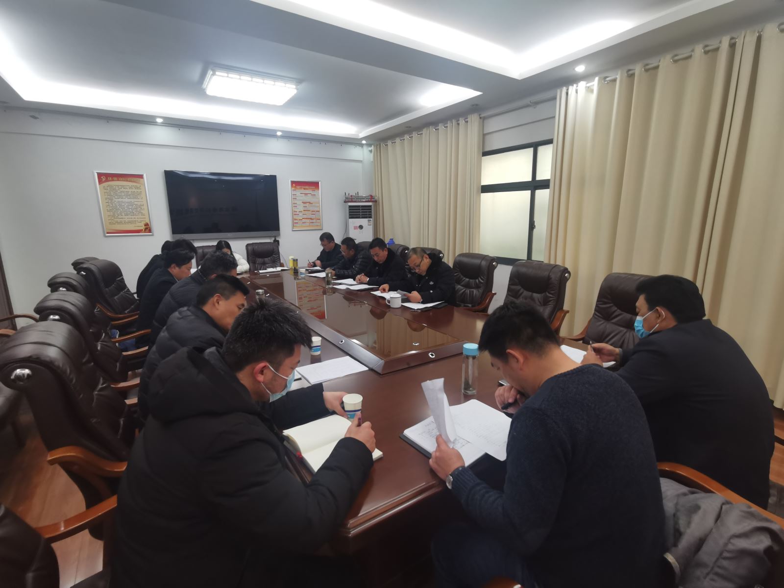 公交集團(tuán)召開機(jī)務(wù)工作會議