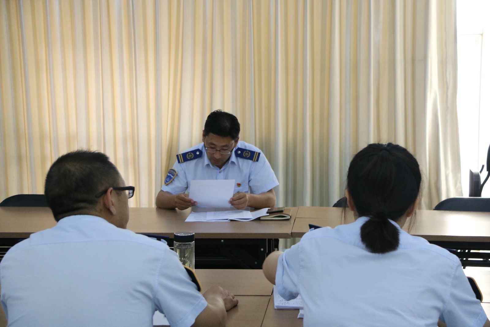 公交集團(tuán)機(jī)關(guān)黨總支開(kāi)展專題組織生活會(huì)前期準(zhǔn)備工作